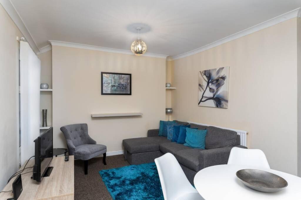Sleeps 5, Smart Tv'S In Bedrooms Swansea Extérieur photo