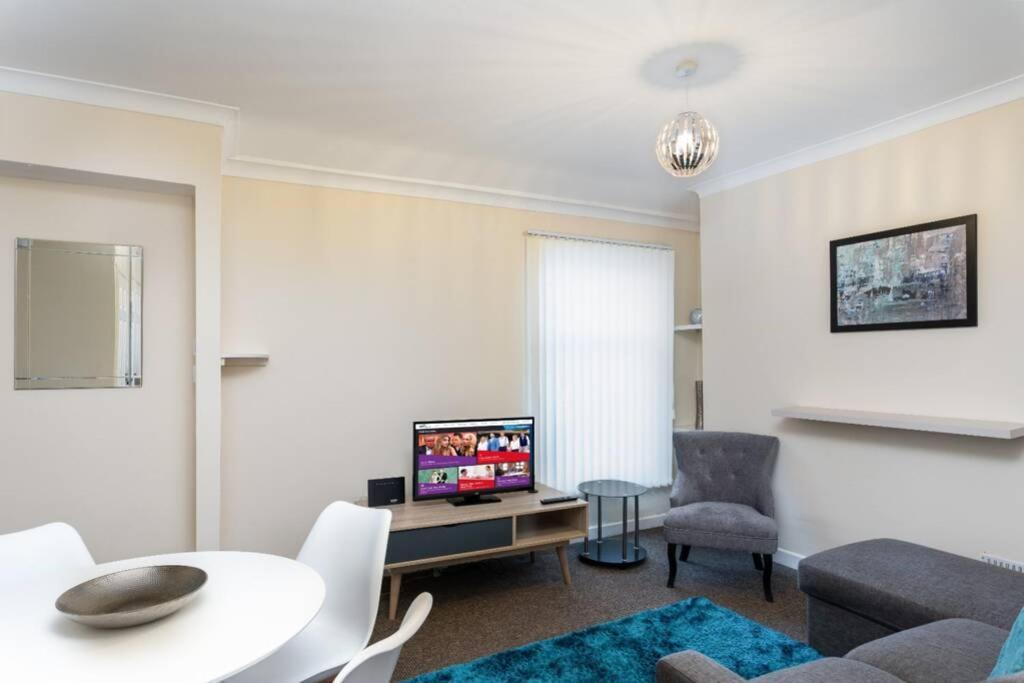 Sleeps 5, Smart Tv'S In Bedrooms Swansea Extérieur photo